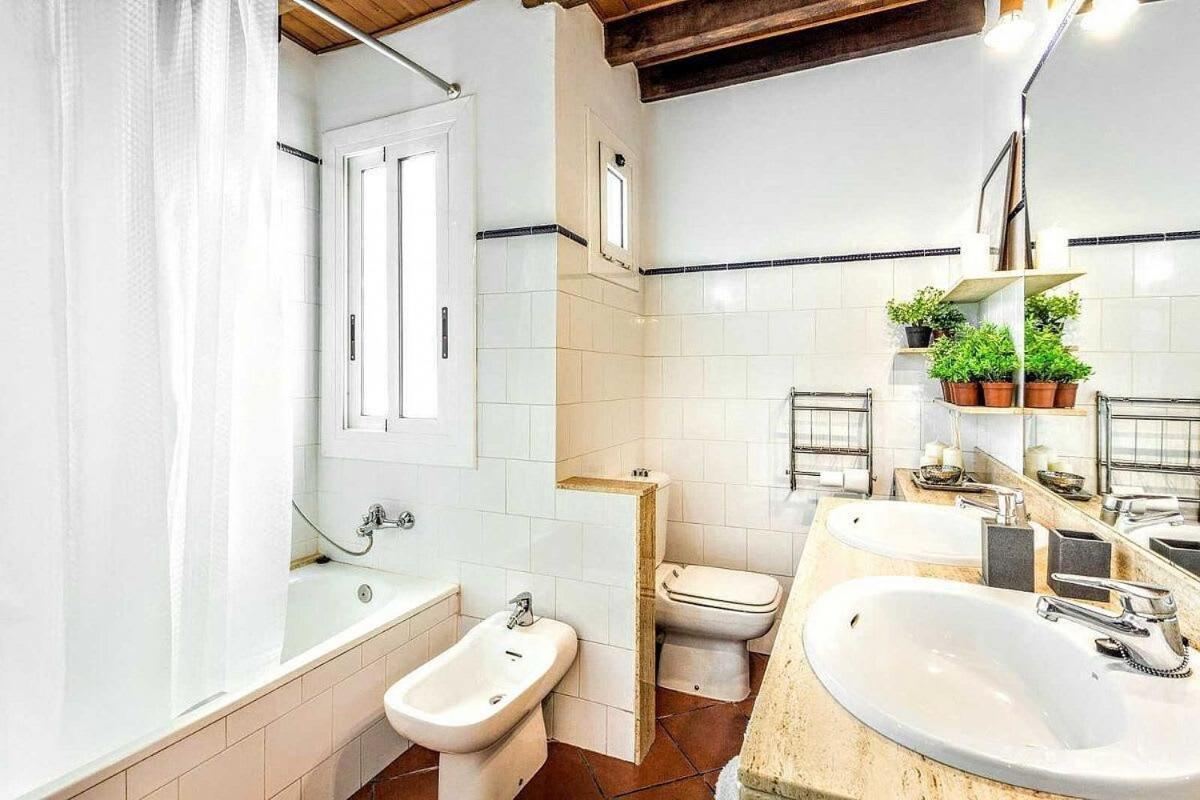 Paseo De Gracia Sunny 2br Penthouse Appartement *