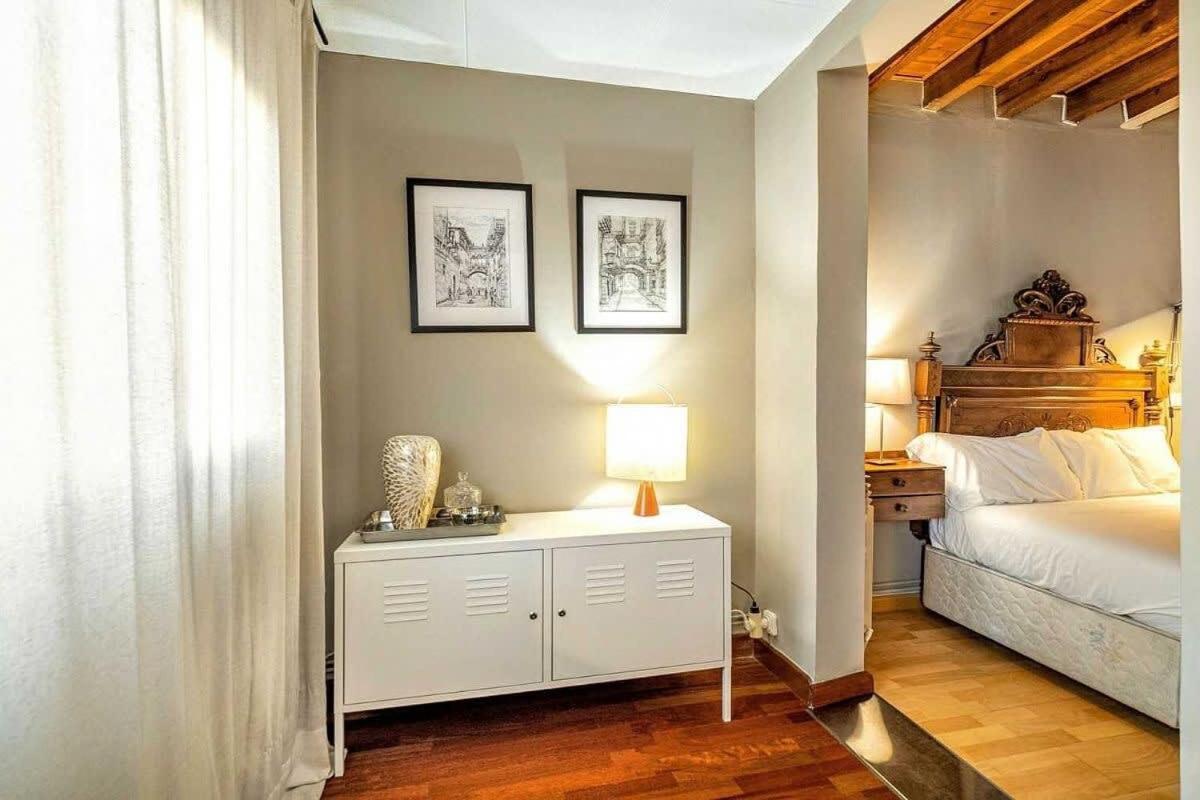 Paseo De Gracia Sunny 2br Penthouse Apartamento